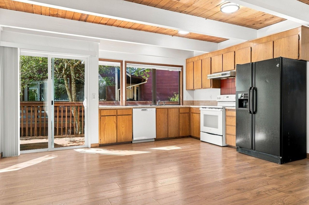 4965 Sw 152nd Ave - Photo 6 of 30