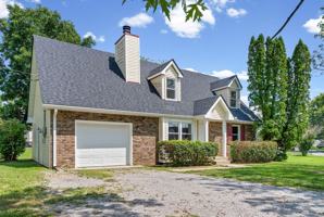 featured image of 805 Benwood Dr