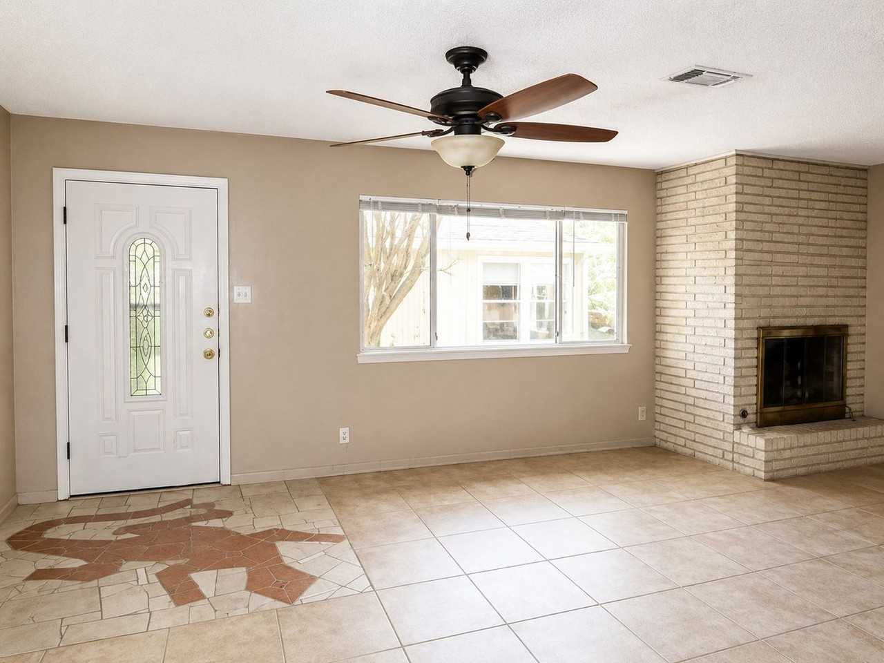 3105 Whitis Ave - Photo 4 of 20