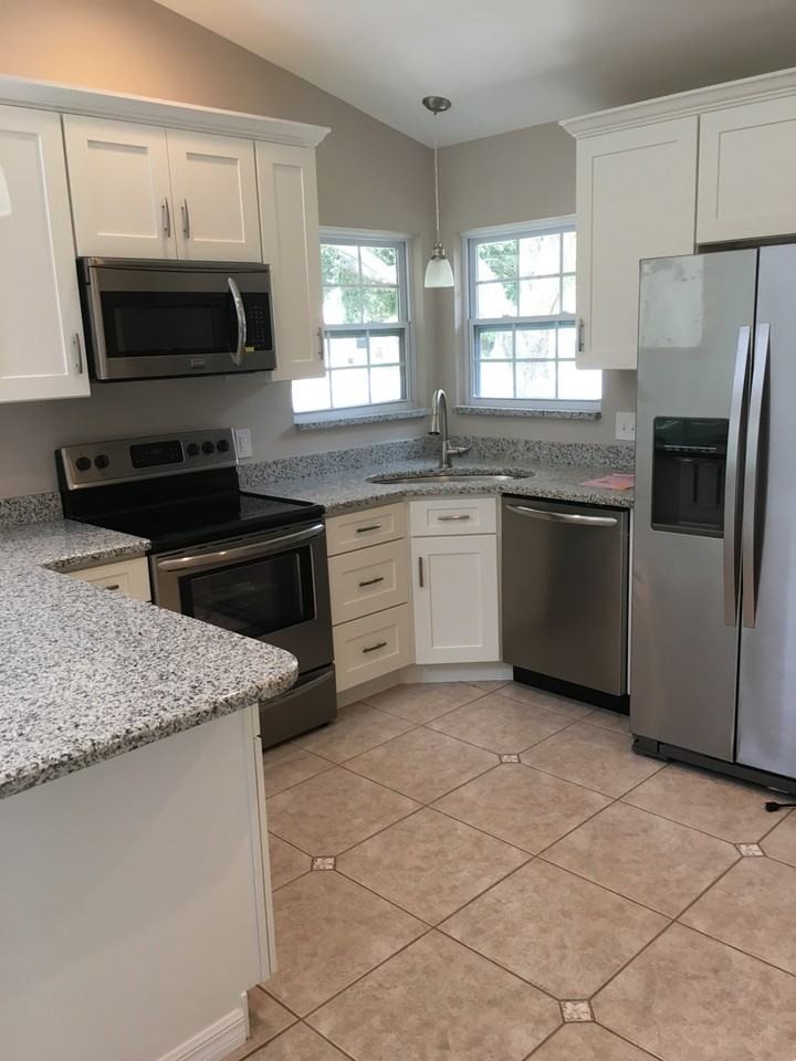 2105 David Ct - Photo 5 of 15