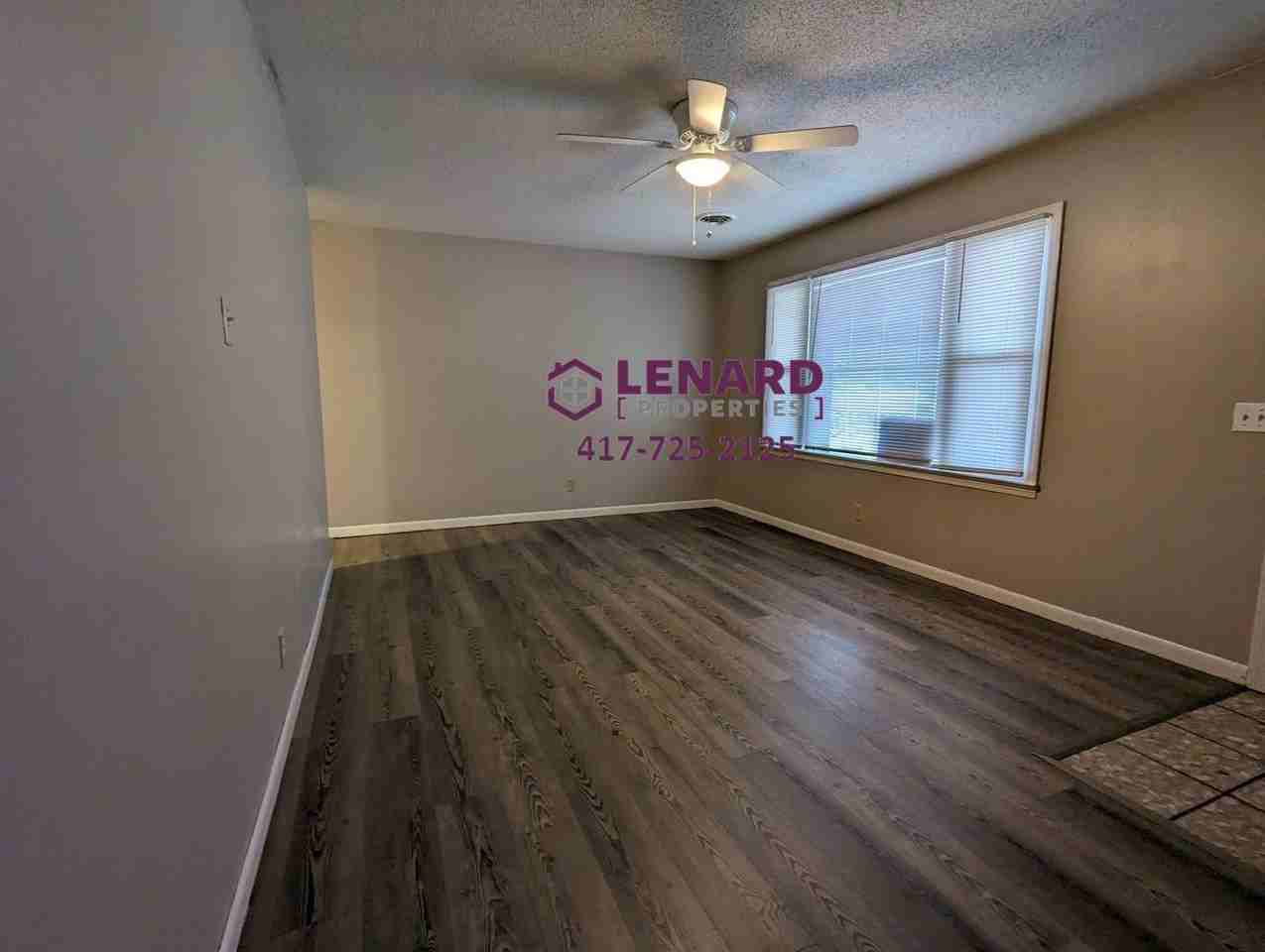 314 W Colgate St - Photo 3 of 10