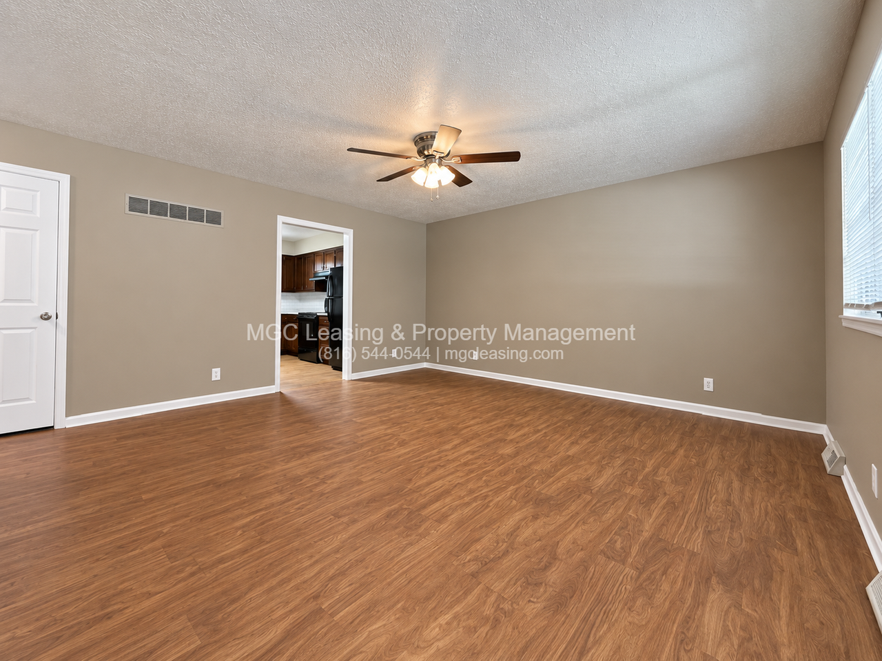 717 Nw 6th St #A - Photo 5 of 26