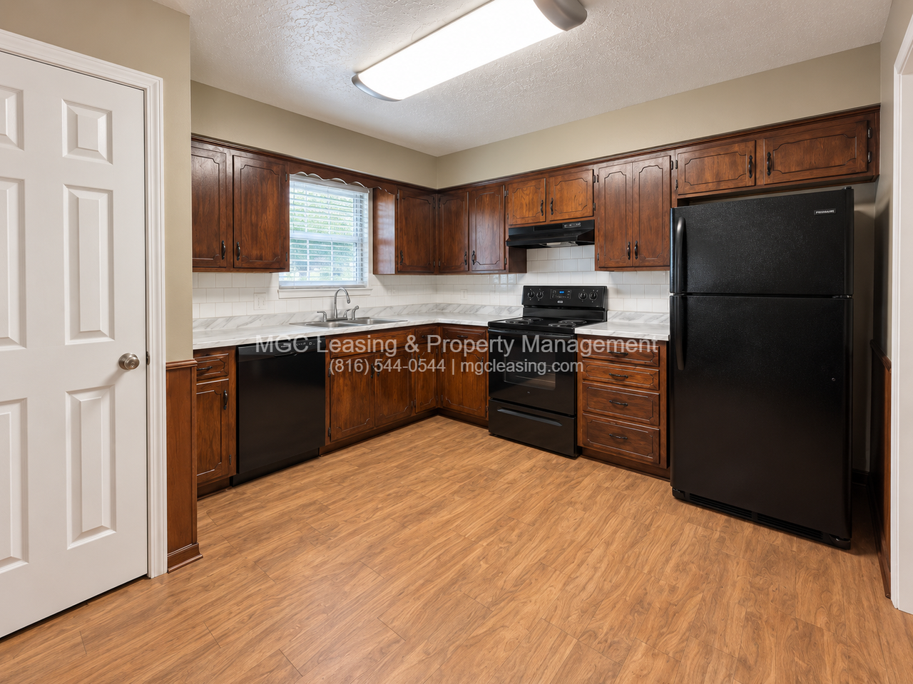 717 Nw 6th St #A - Photo 7 of 27
