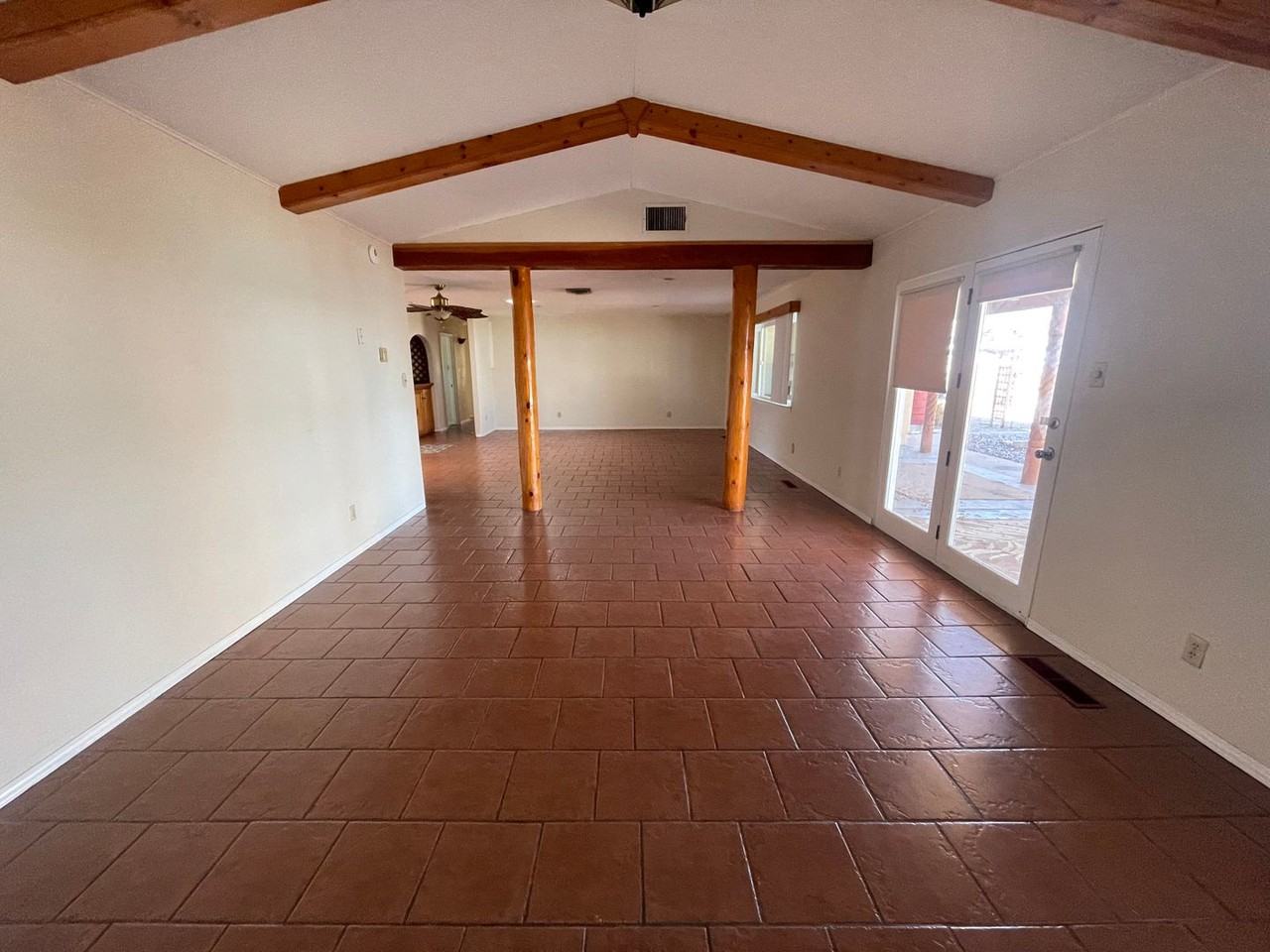 9801 Coda Pl Ne - Photo 3 of 19