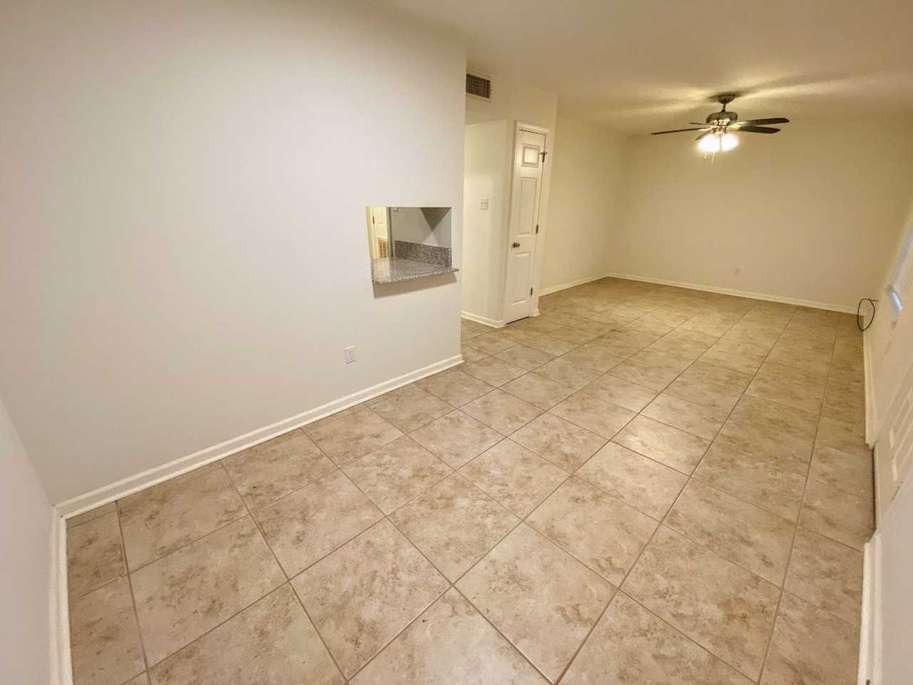 4343 Canal St #A12 - Photo 2 of 9