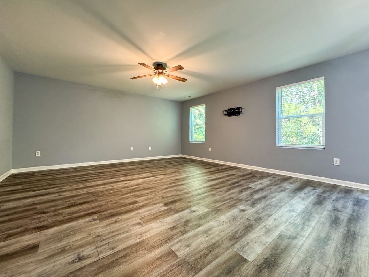 26 Hazel Oak Ct - Photo 2 of 31