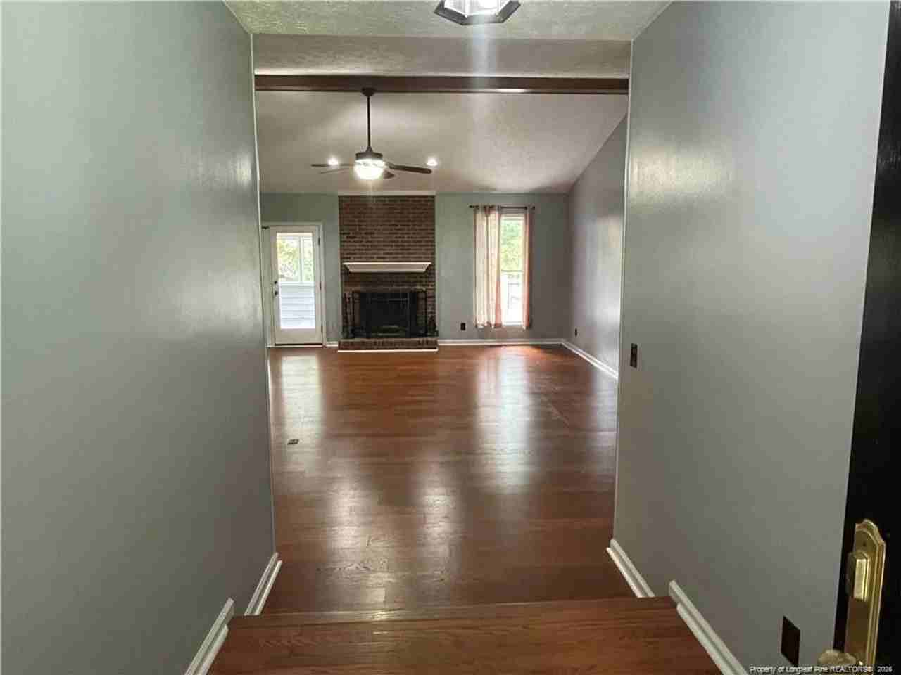 673 Georgetown Cir - Photo 3 of 23