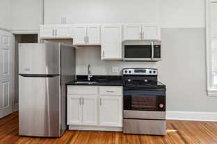 201 E Chestnut St - Photo 1 of 1