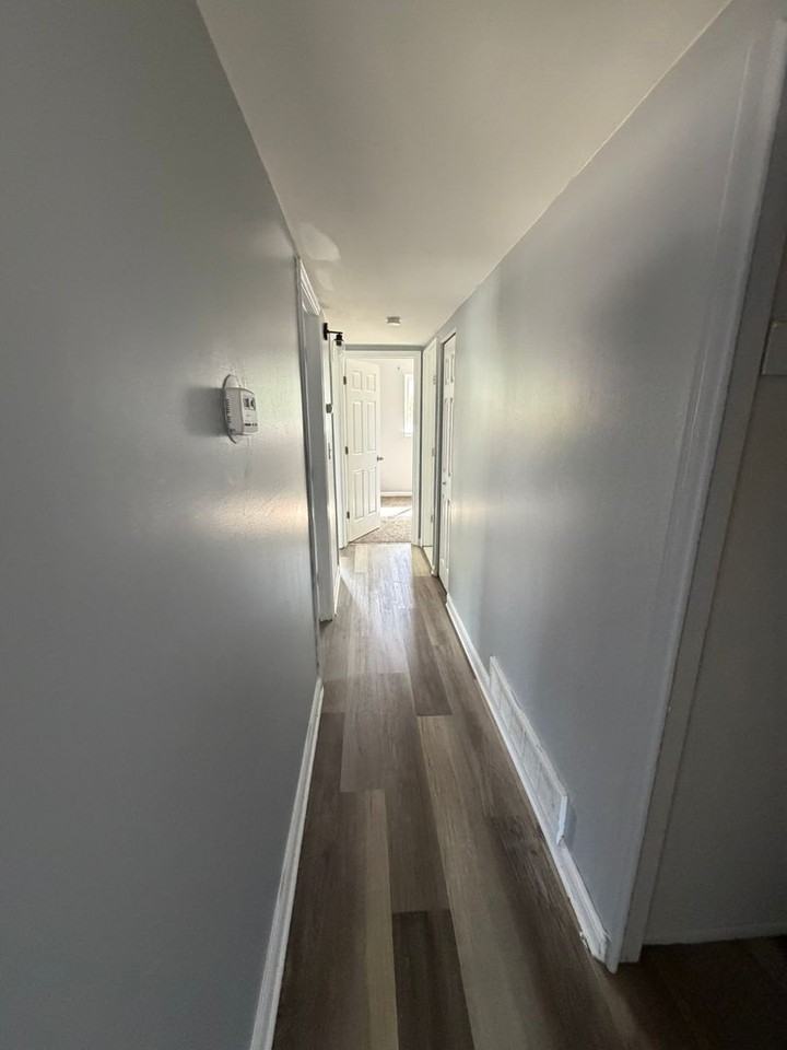8702 Maxwell Ave - Photo 4 of 12
