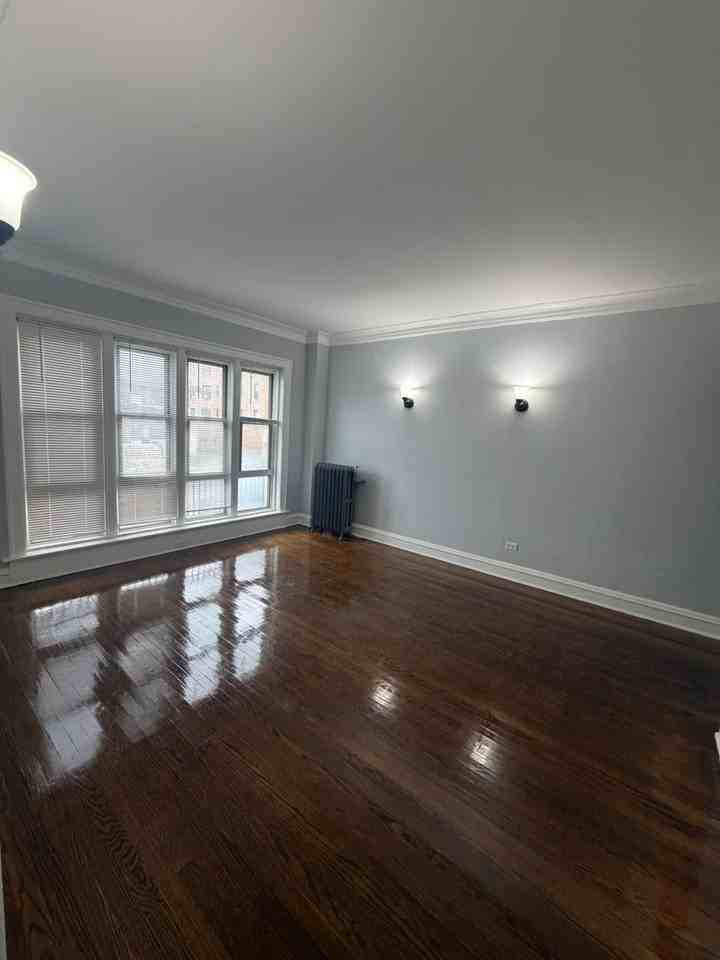 6720 S Jeffery - Photo 2 of 22