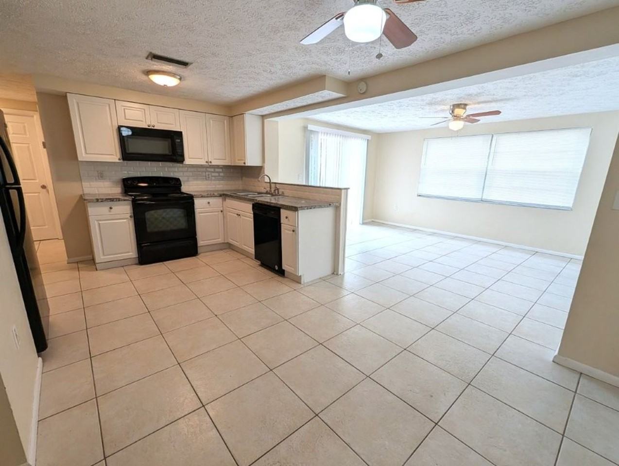 6617 Lenoir Dr - Photo 7 of 19