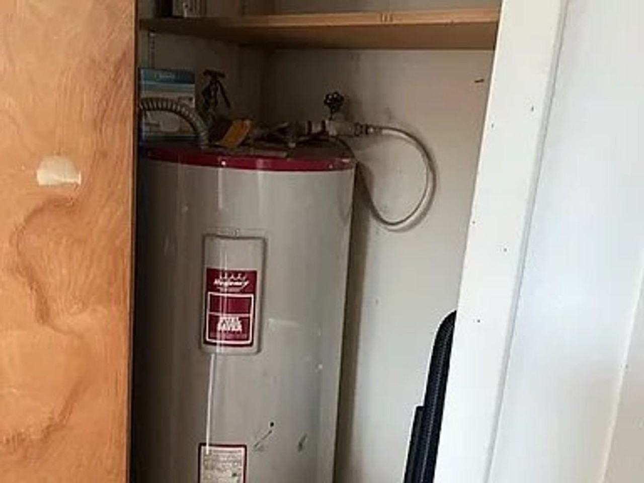27006 Ridge Ave - Photo 5 of 11