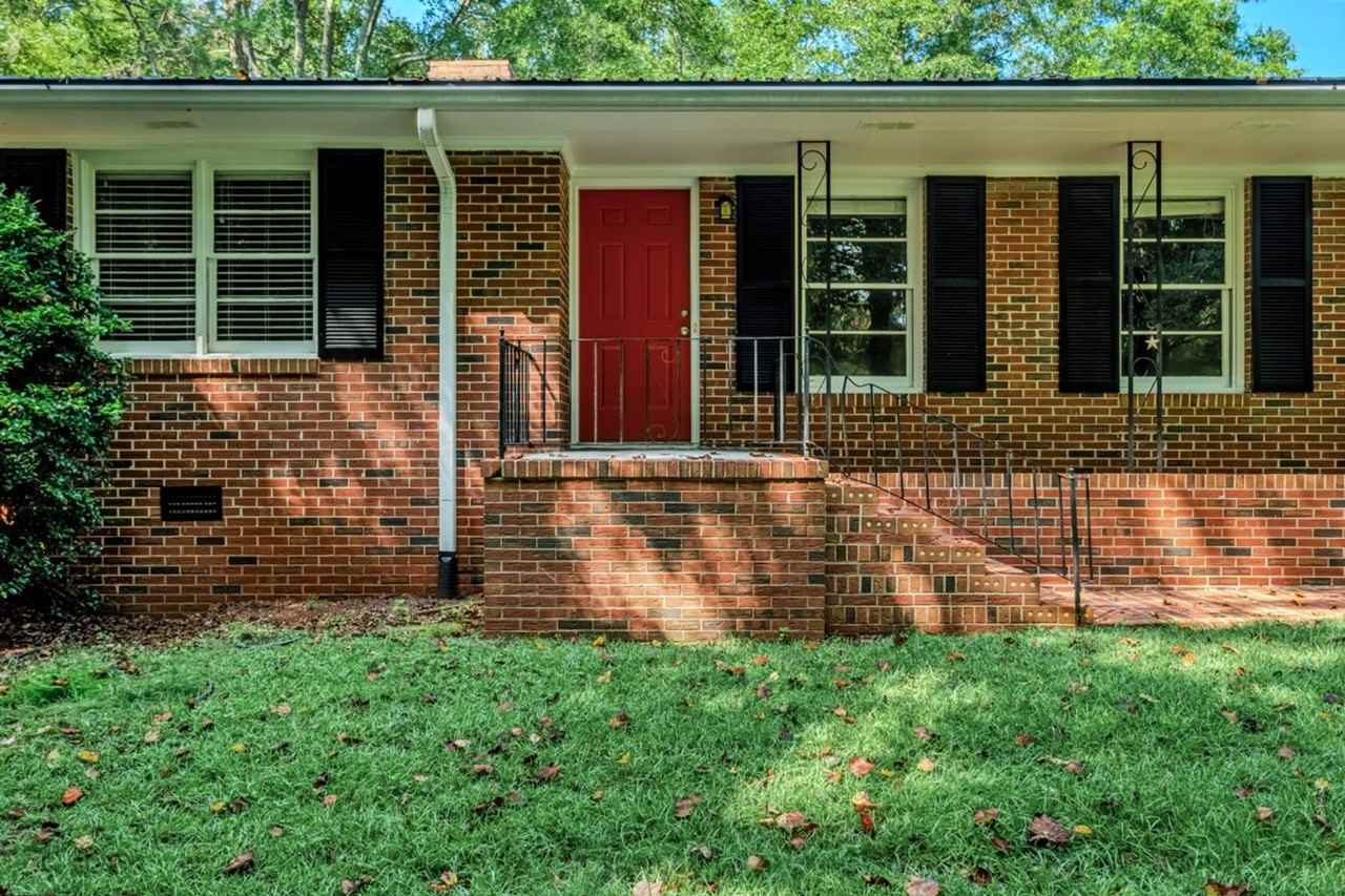 1380 Ivywood Dr - Photo 2 of 37