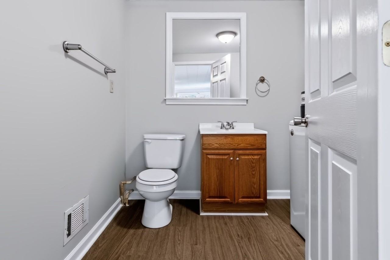 1380 Ivywood Dr - Photo 7 of 37