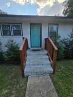 featured image of 1300 Turnpike Rd Apt C #Apt C