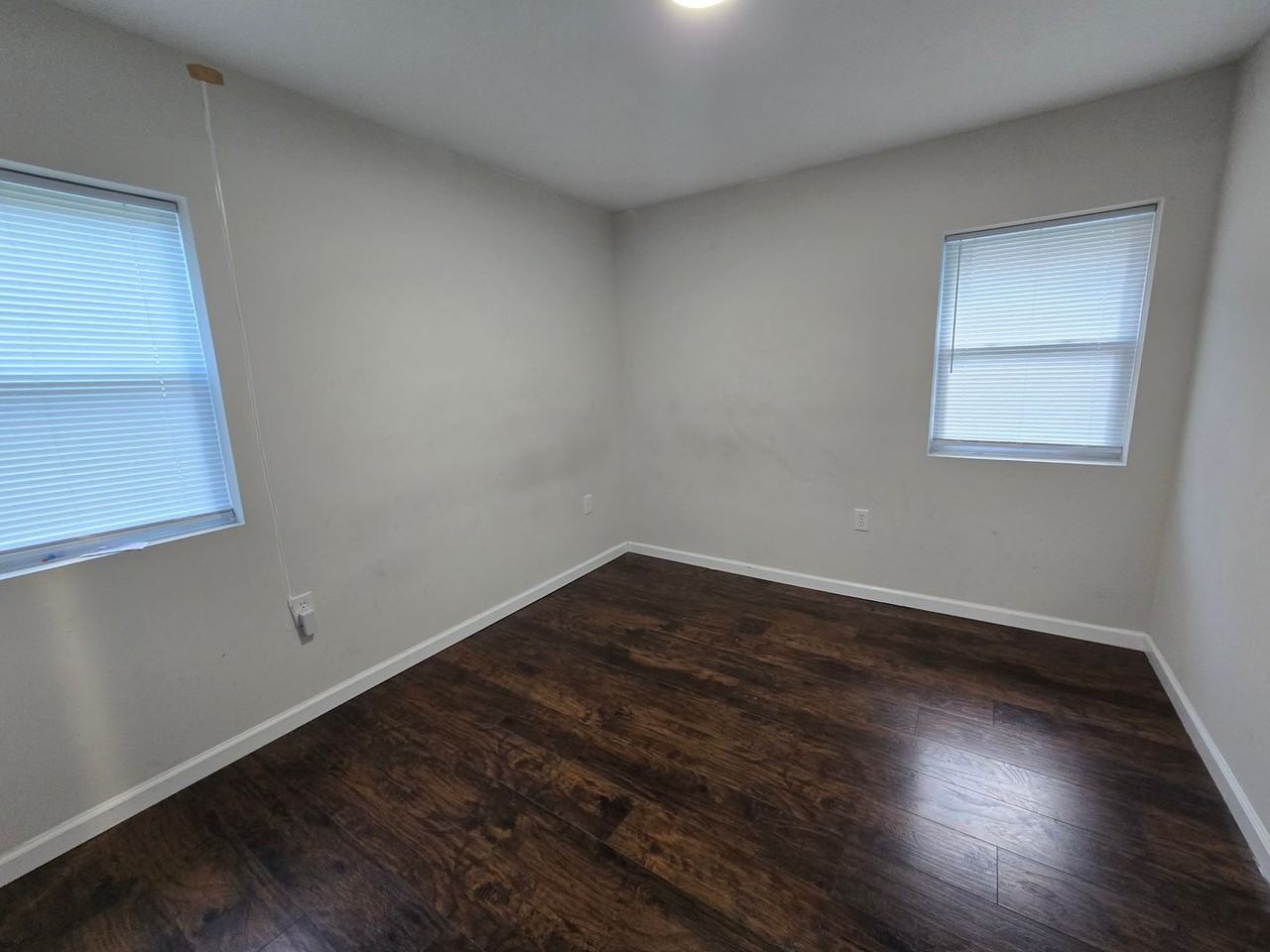 1300 Turnpike Rd Apt C - Photo 5 of 12