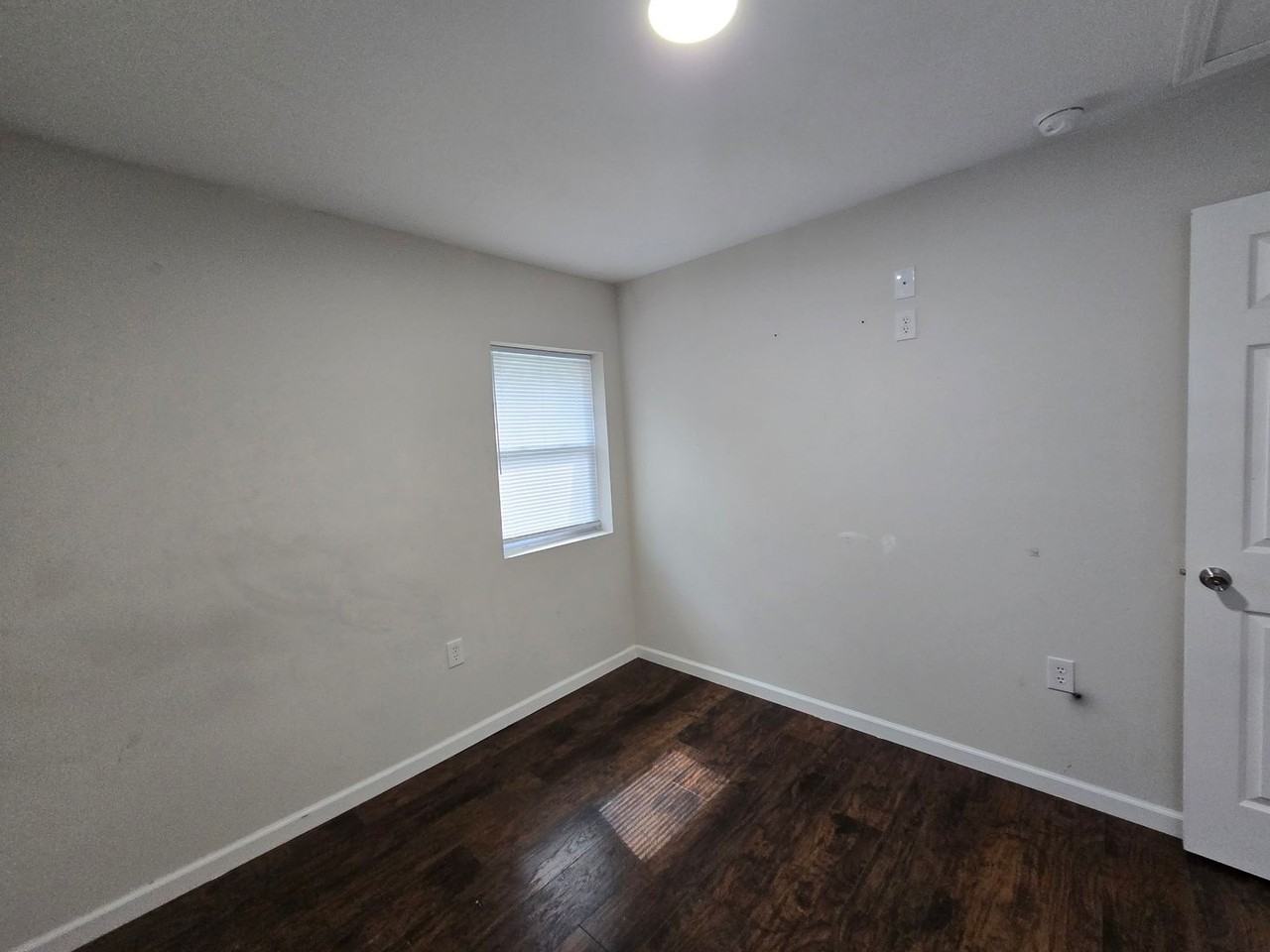 1300 Turnpike Rd Apt C - Photo 7 of 12