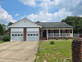 215 Laketree Blvd - Photo 1 of 1