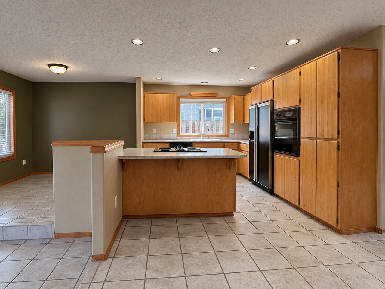 17027 Sw Lynnly Way - Photo 5 of 23