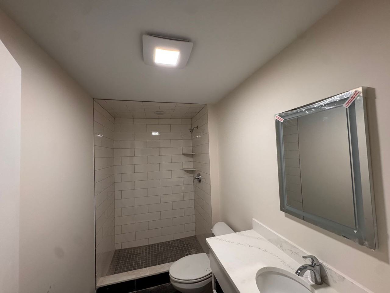 274 E Eagle St - Photo 5 of 10