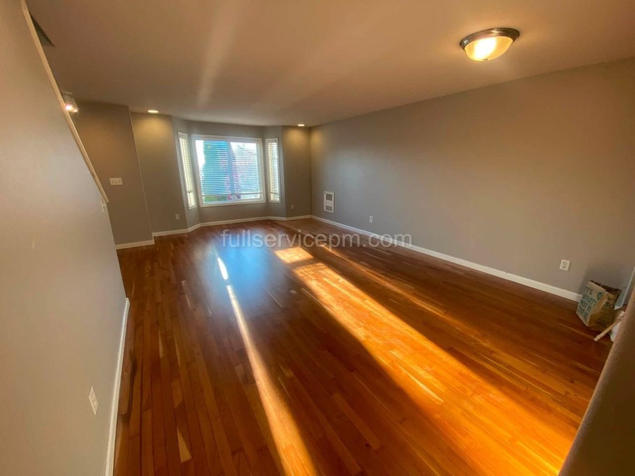162A 15th Ave - Photo 6 of 33