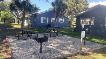 featured image of 306 Colonia Ln E