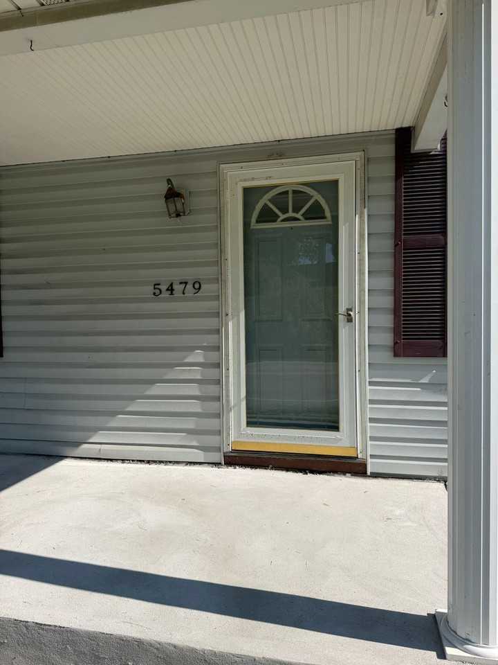 5479 Lehman Rd - Photo 2 of 22