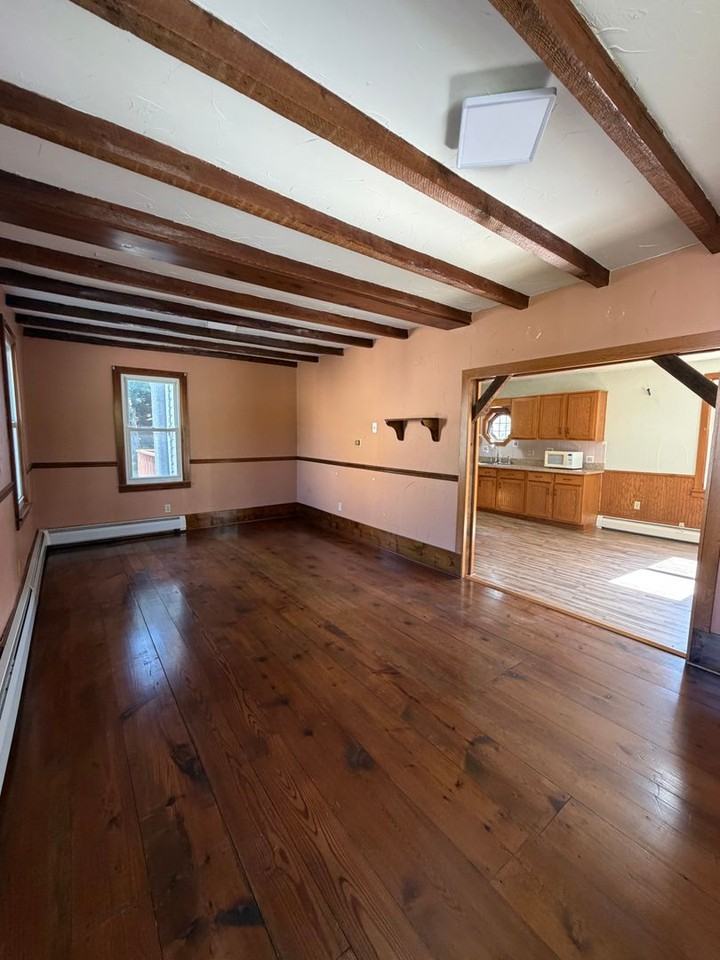5479 Lehman Rd - Photo 6 of 22