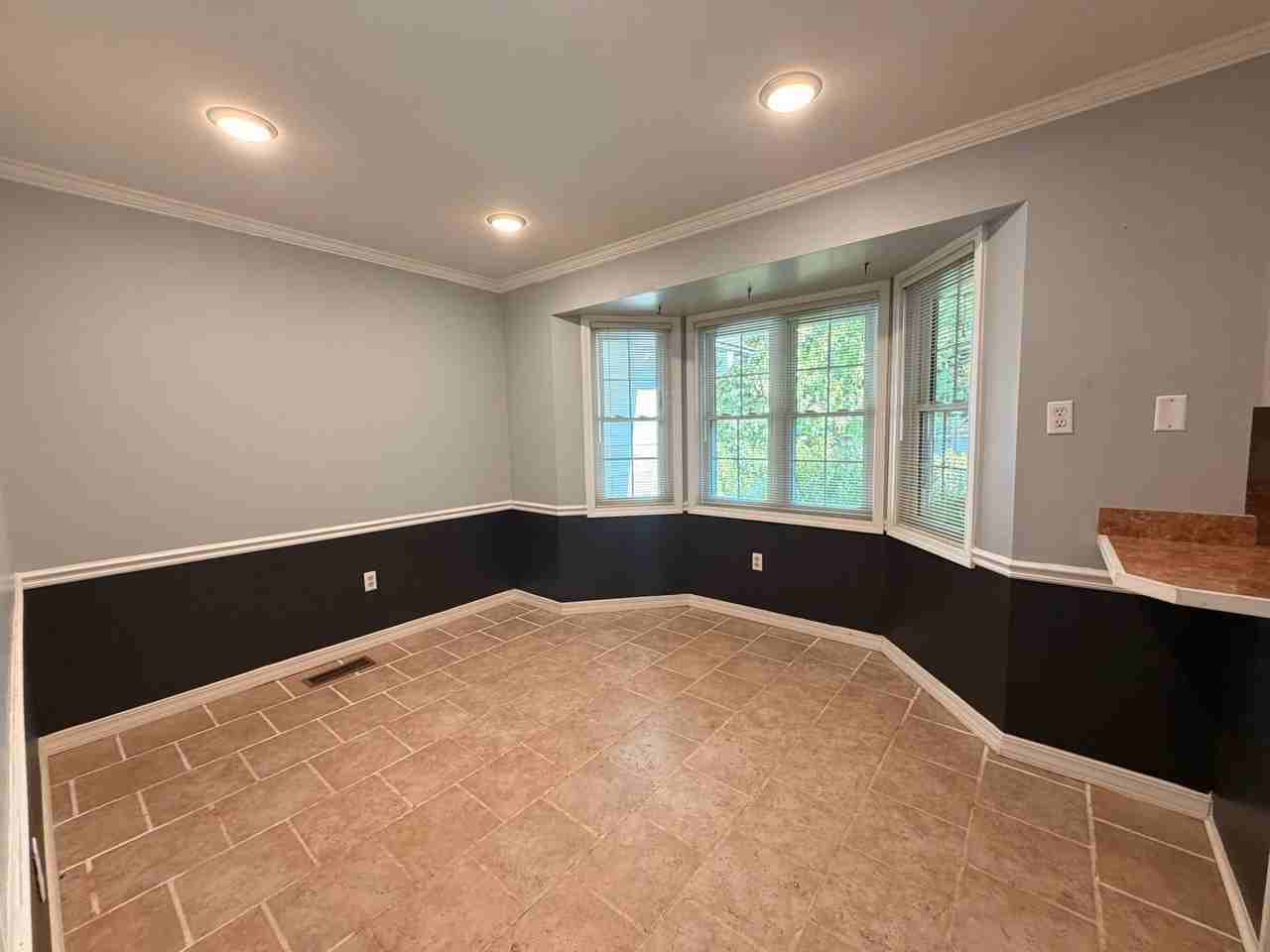 11 Henry Ct - Photo 5 of 16