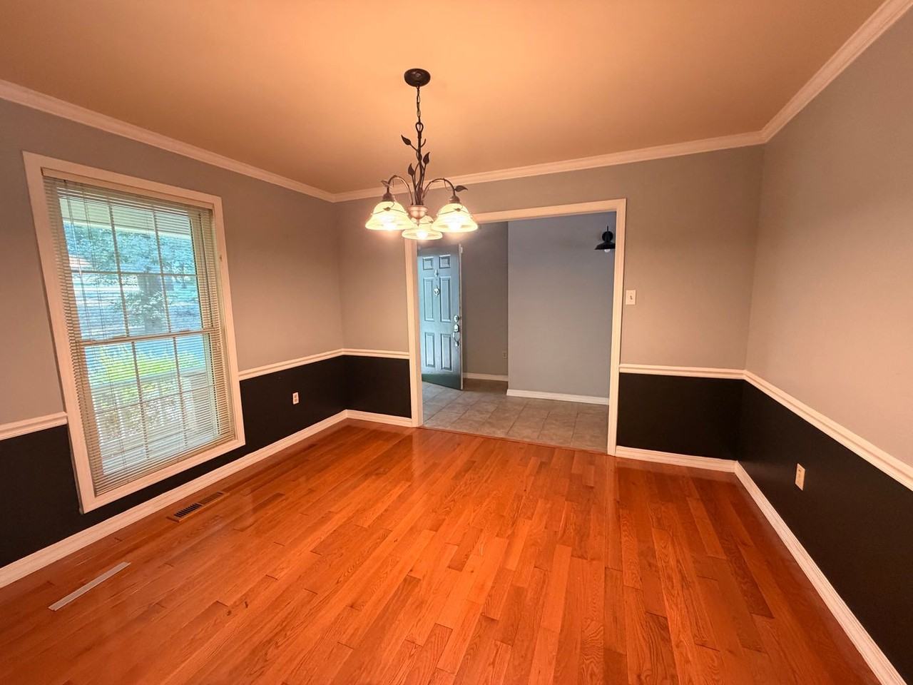 11 Henry Ct - Photo 7 of 16