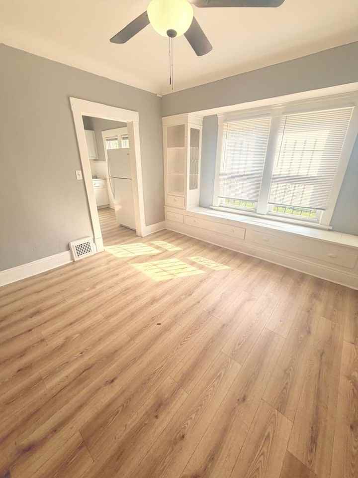 12009 Griffing Ave - Photo 6 of 50