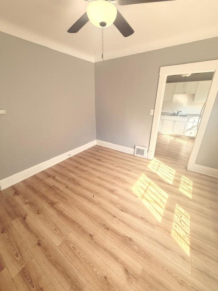 12009 Griffing Ave - Photo 7 of 50