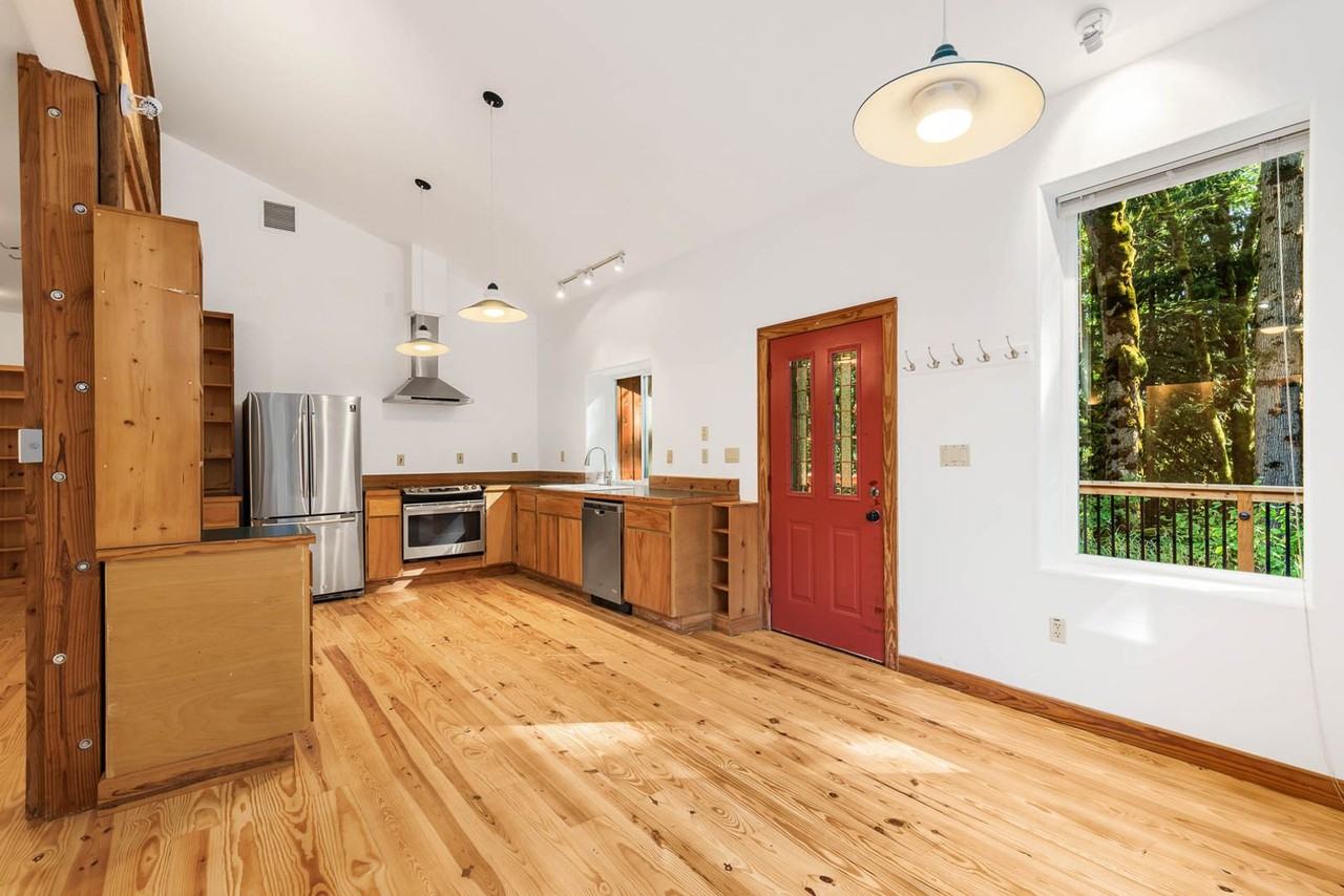 13214 328th Ave Ne - Photo 6 of 27
