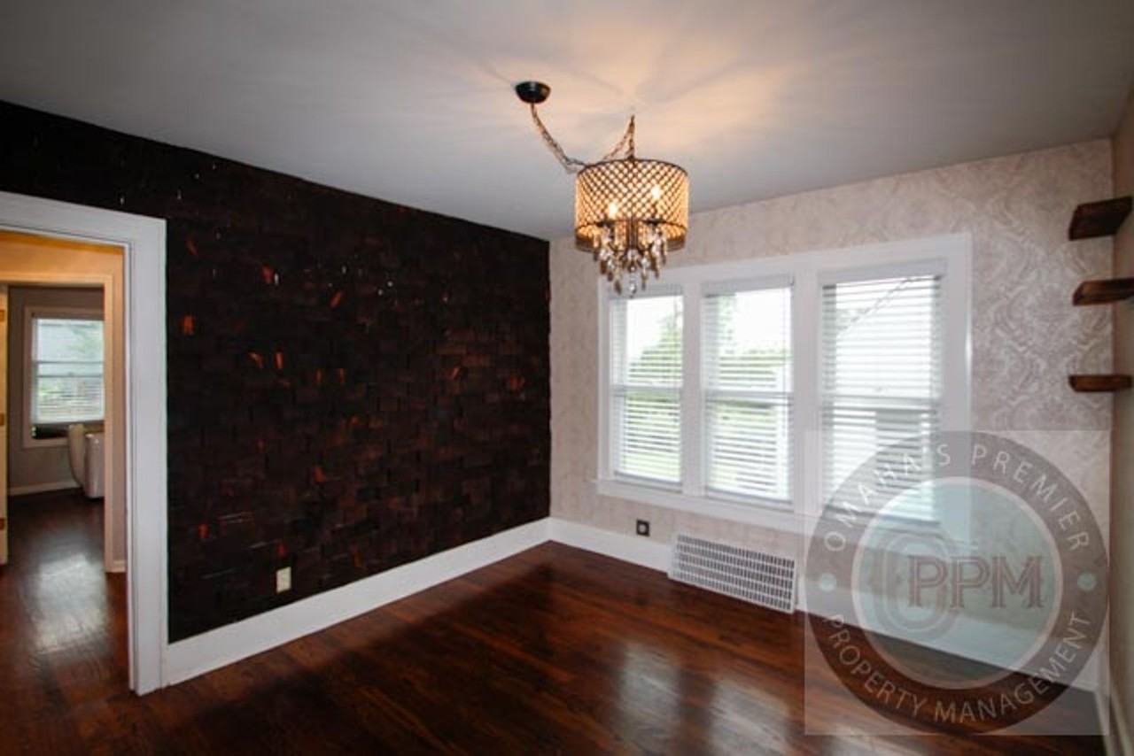 6011 Walnut St - Photo 4 of 38
