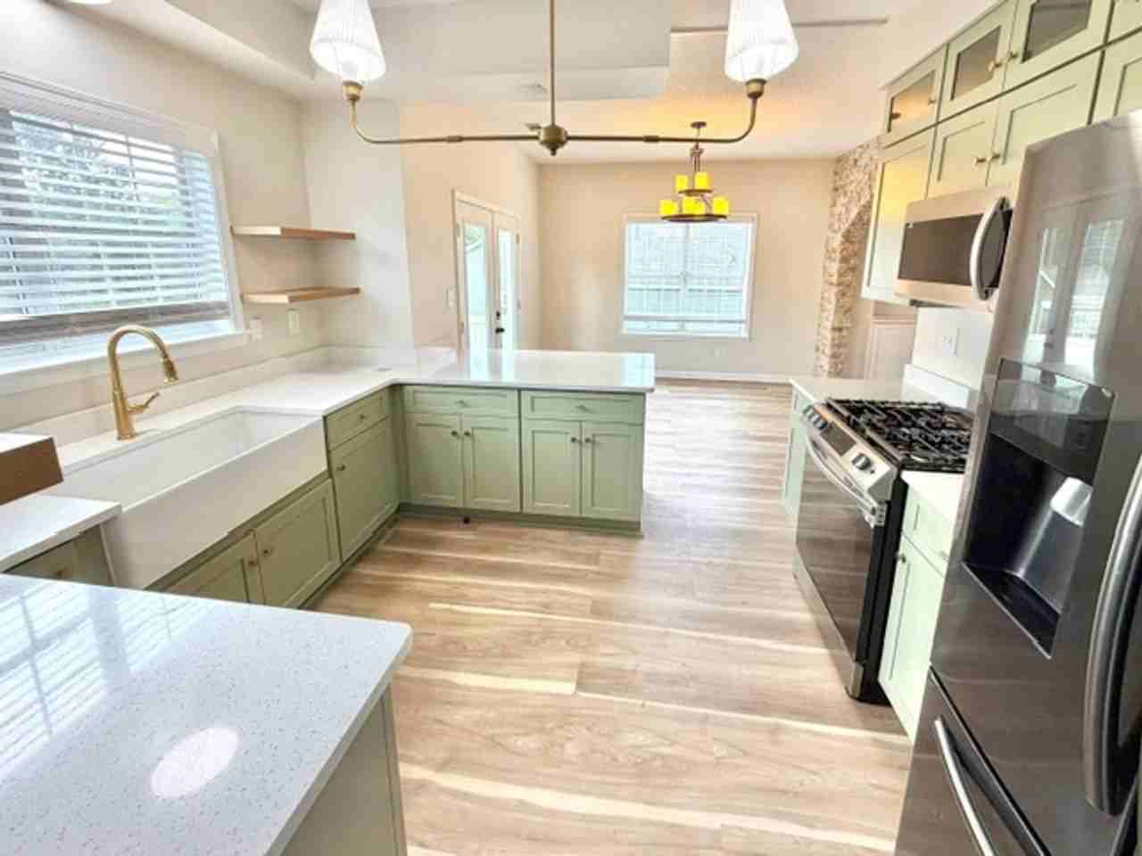 10696 Green River Rd - Photo 4 of 14