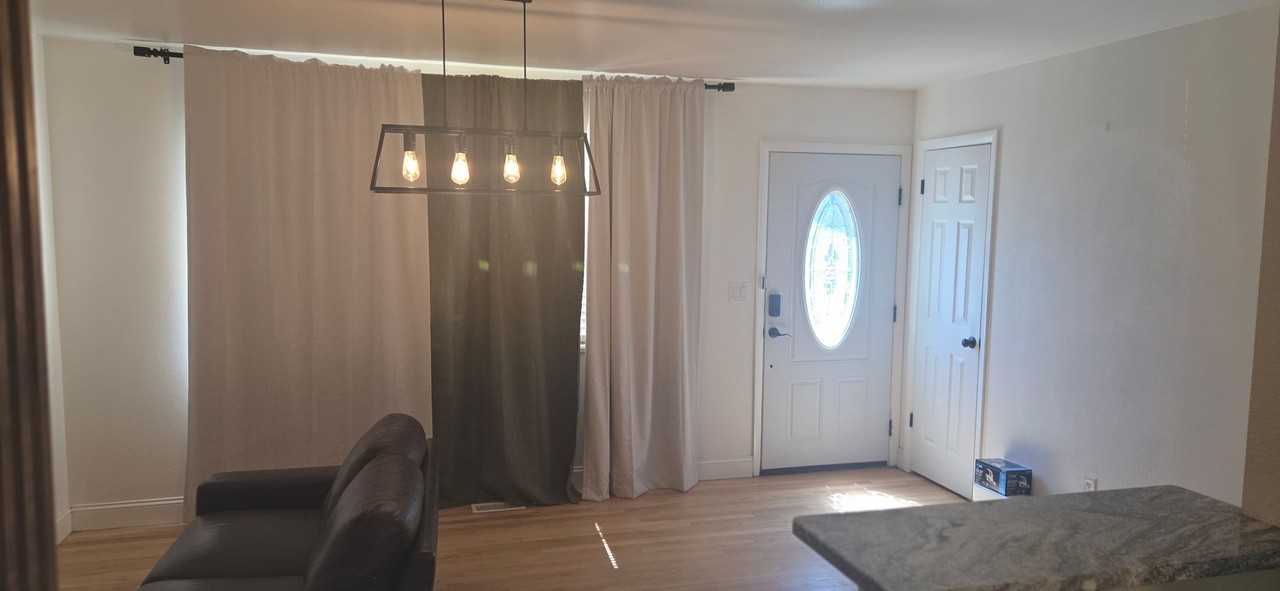 2906 Cabrillo Cir - Photo 5 of 13