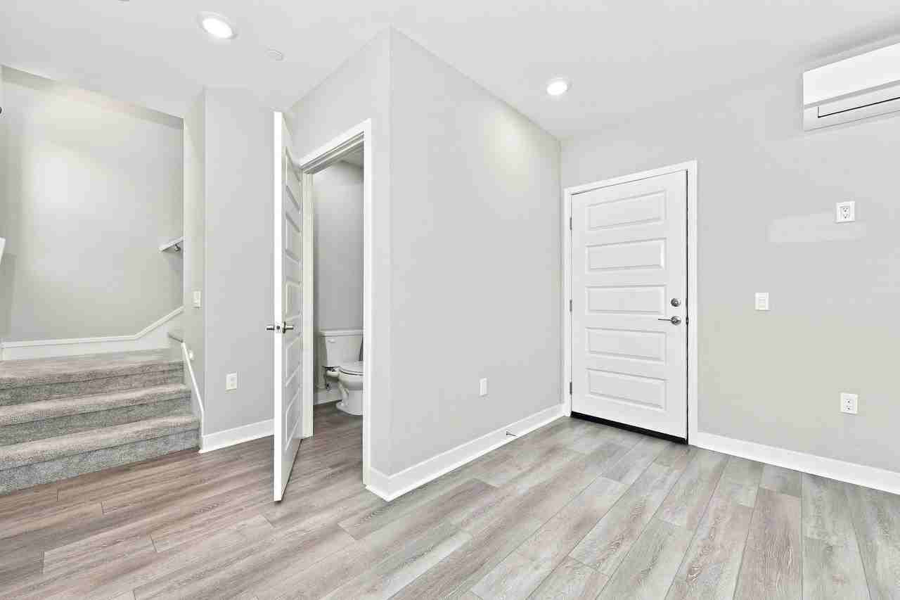 7555 Landon Ln - Photo 7 of 21