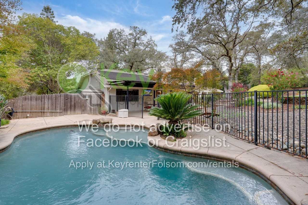 3844 Langdon Ct - Photo 4 of 50
