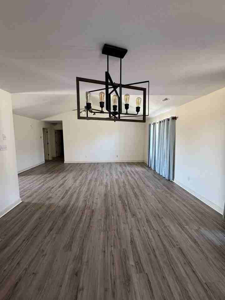 3511 Tuscany Rdg - Photo 5 of 9
