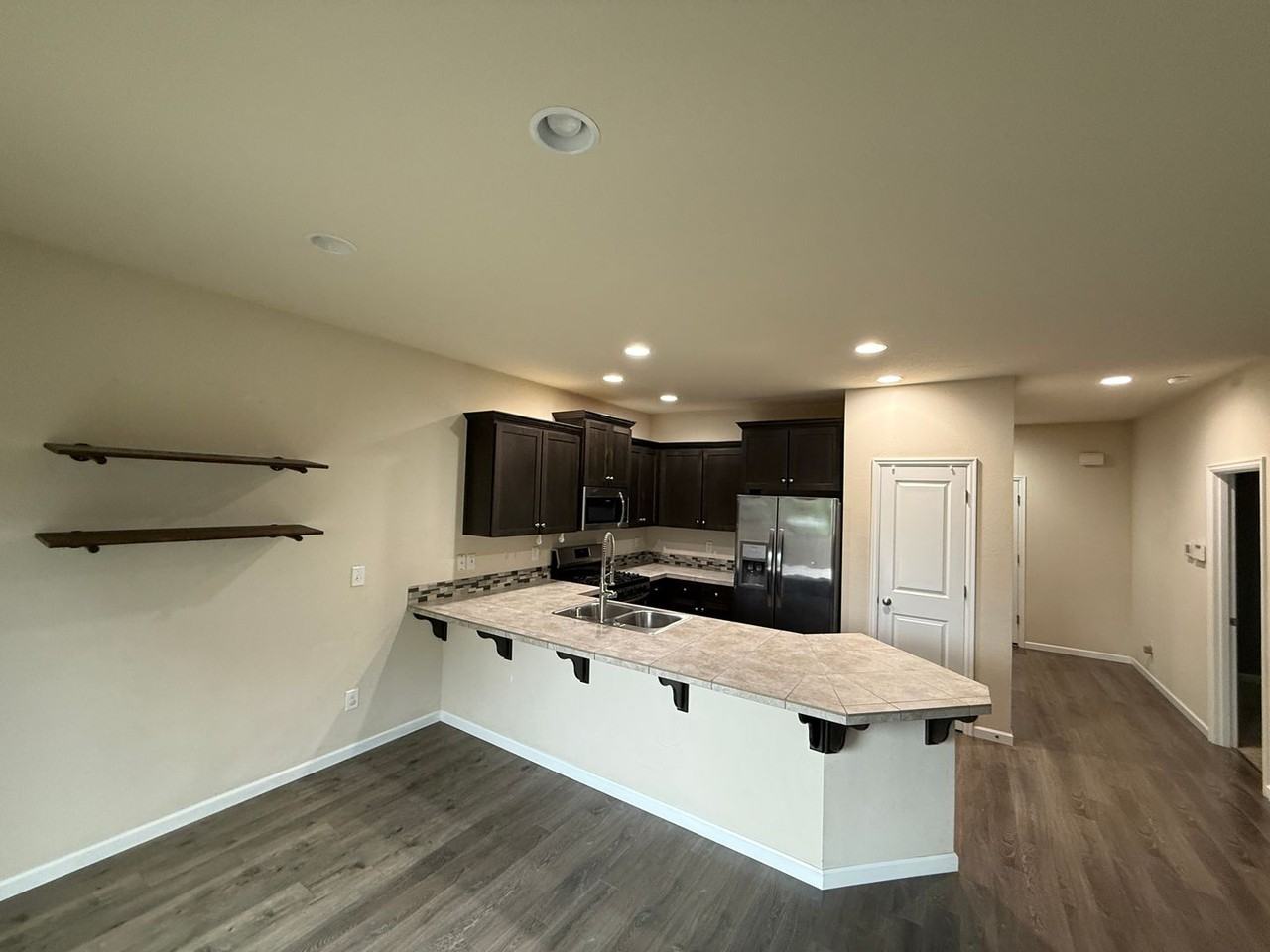 12622 Ne 49th Way - Photo 7 of 23