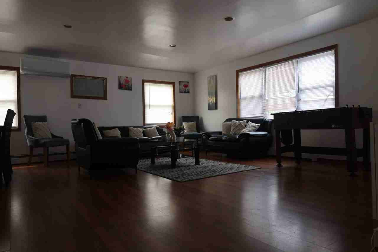 23038 147th Ave - Photo 3 of 50