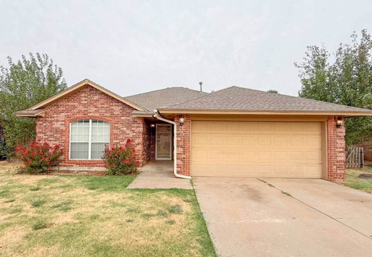 17553 Gold Dr - Photo 2 of 27