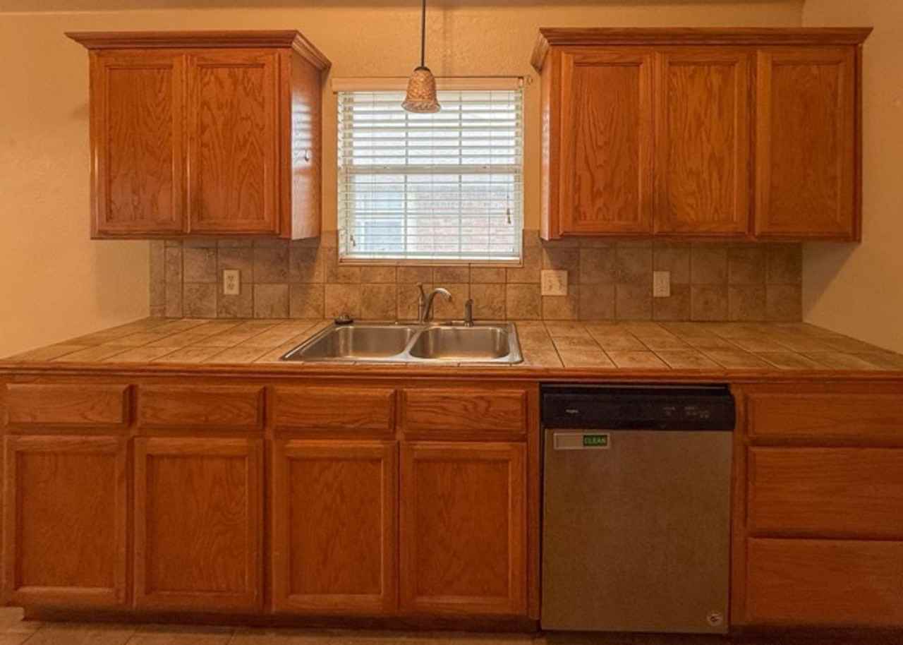 17553 Gold Dr - Photo 7 of 27