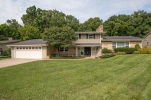 featured image of 209 E Navajo St