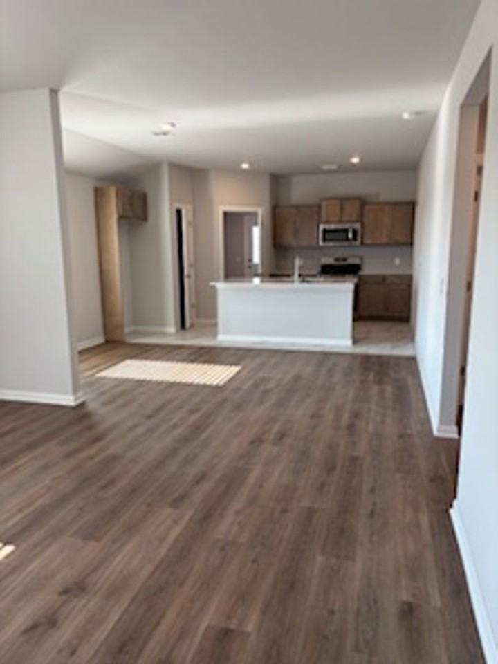 2940 Nw 195th Pl - Photo 4 of 15