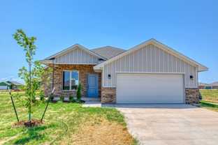 3812 Se 80th St - Photo 1 of 1