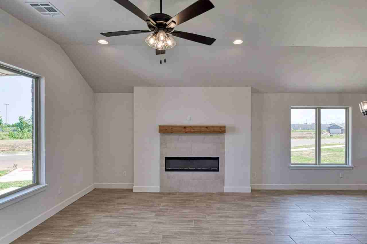 3812 Se 80th St - Photo 6 of 35