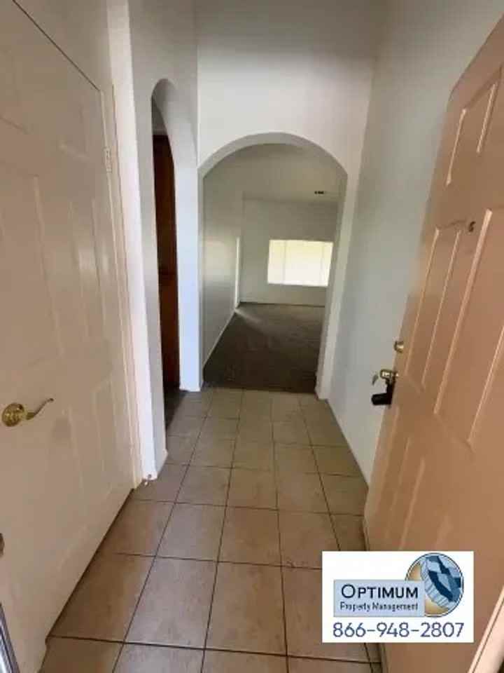 13232 Overland Way - Photo 3 of 34