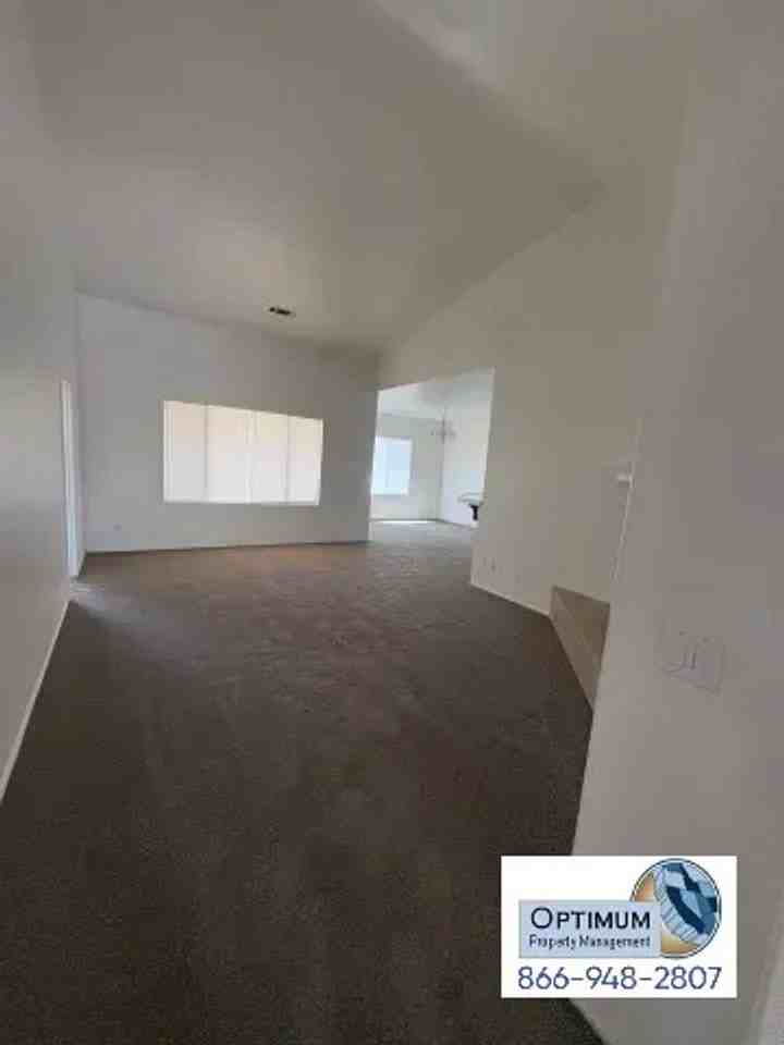 13232 Overland Way - Photo 6 of 34