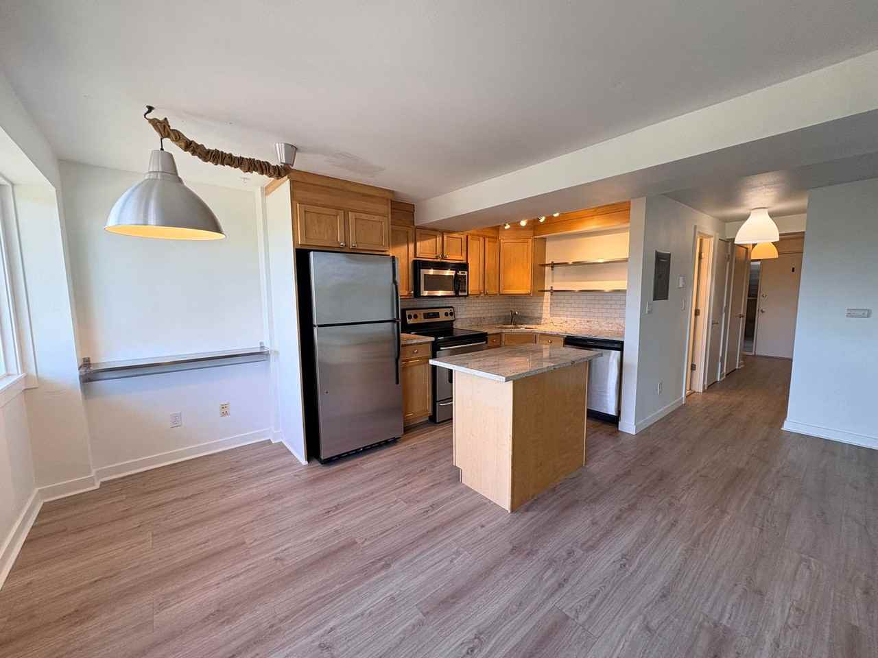 1601 Taylor Ave N #302 - Photo 4 of 19